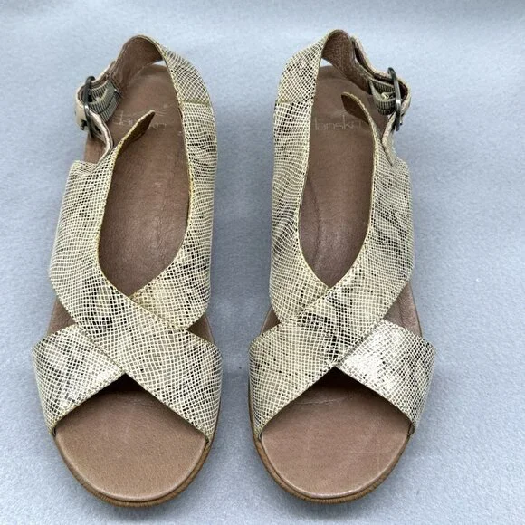 Womens Dansko Sandals Jacinda Taupe Snake Print Platform Wedge Sz US 9 EUR 39 - Picture 1 of 12